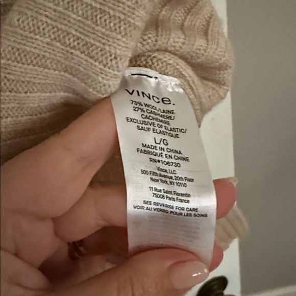 Vince Beige Sleeveless Ribbed Top - Picture 3 of 3